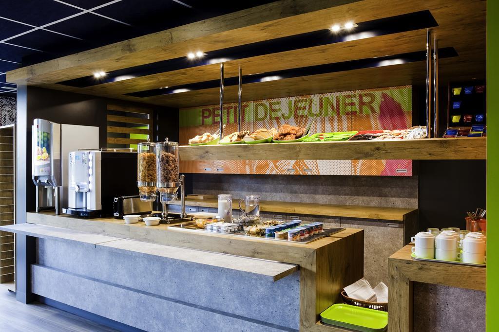 Ibis Budget Grigny Centre Екстериор снимка