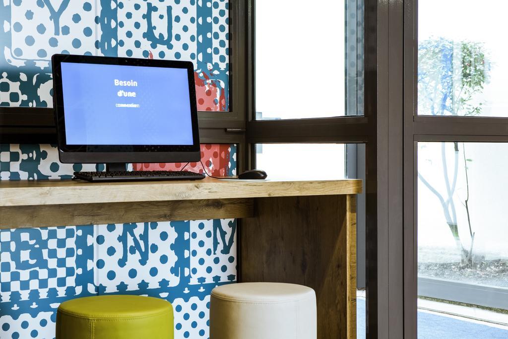Ibis Budget Grigny Centre Екстериор снимка