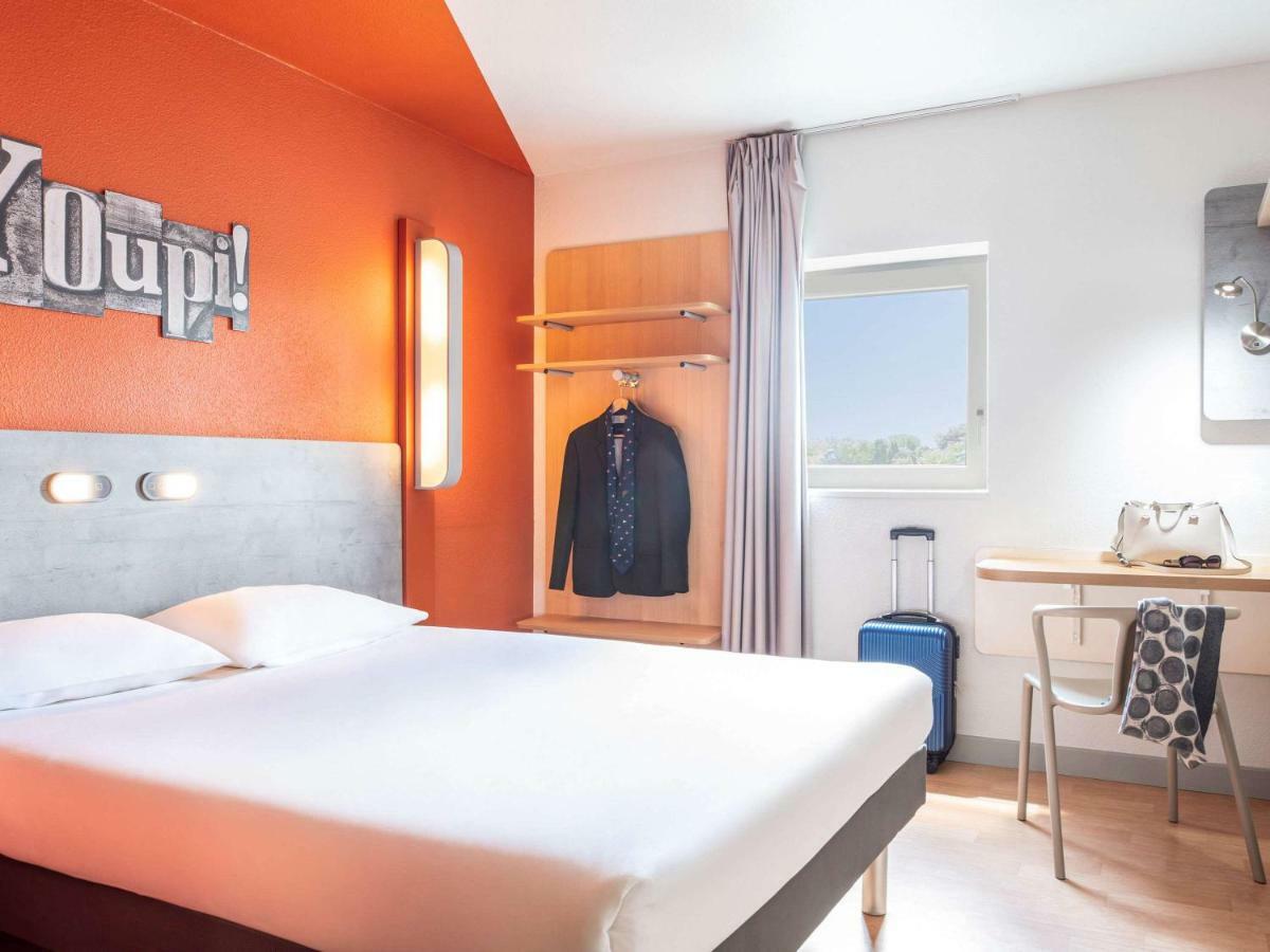 Ibis Budget Grigny Centre Екстериор снимка