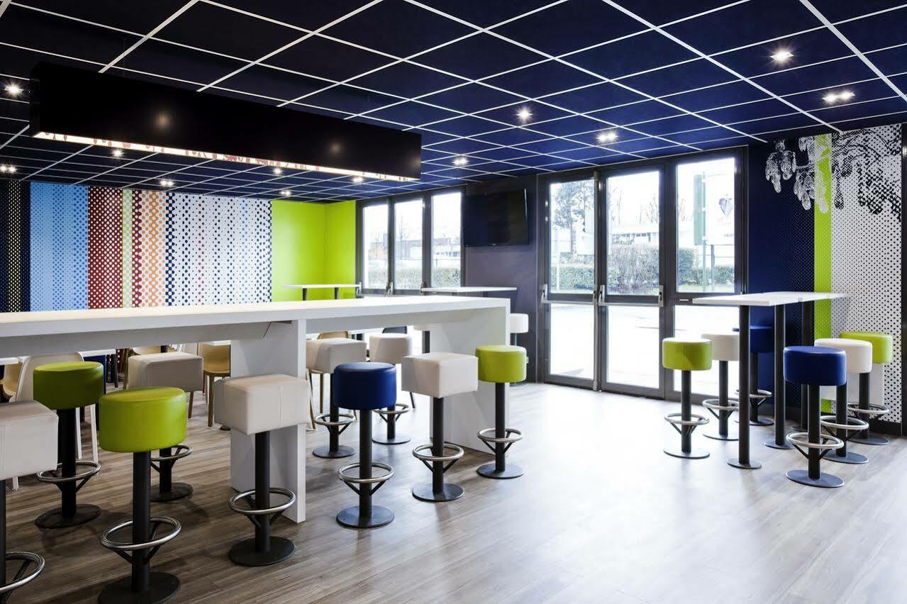 Ibis Budget Grigny Centre Екстериор снимка
