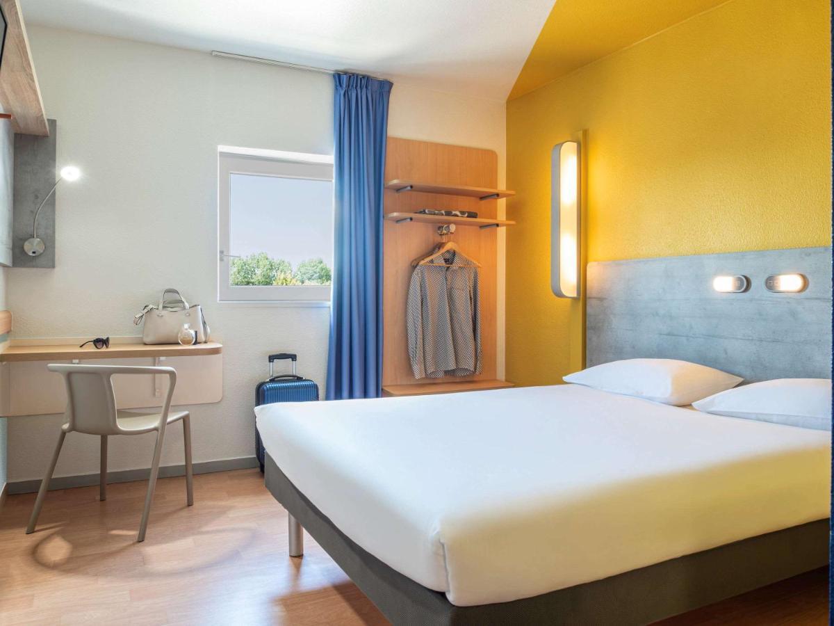 Ibis Budget Grigny Centre Екстериор снимка
