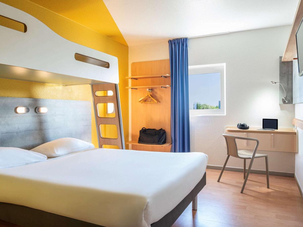 Ibis Budget Grigny Centre Екстериор снимка