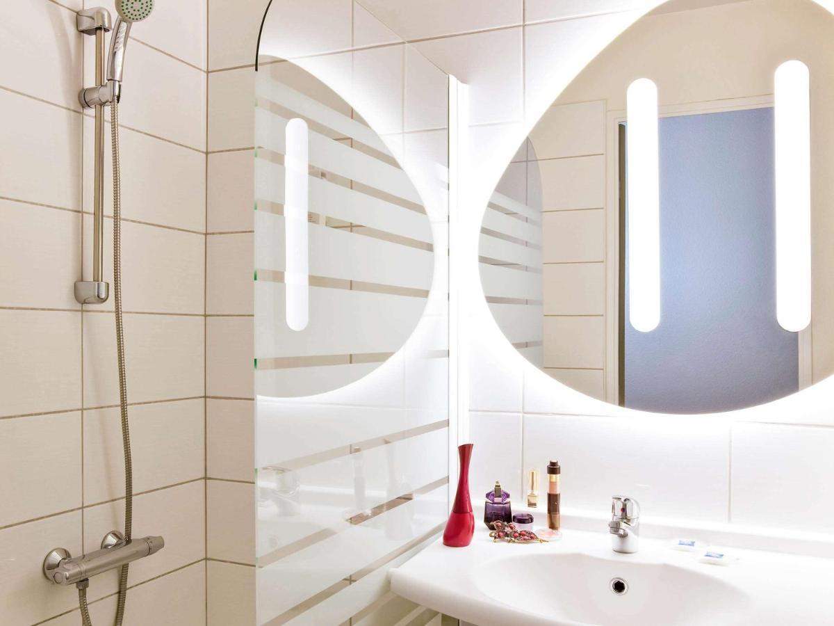 Ibis Budget Grigny Centre Екстериор снимка